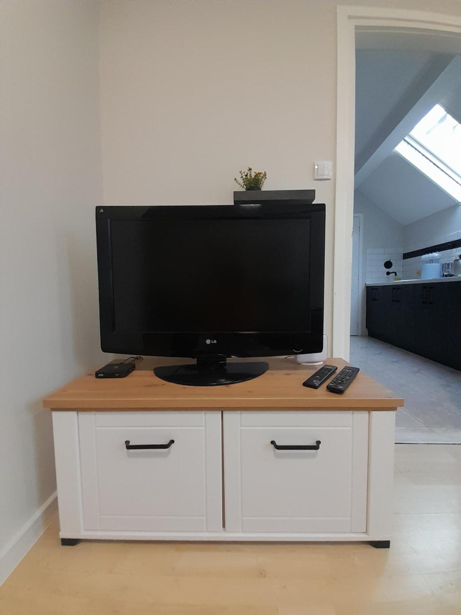 דירות סובוטיקה Cool & Cozy Center מראה חיצוני תמונה